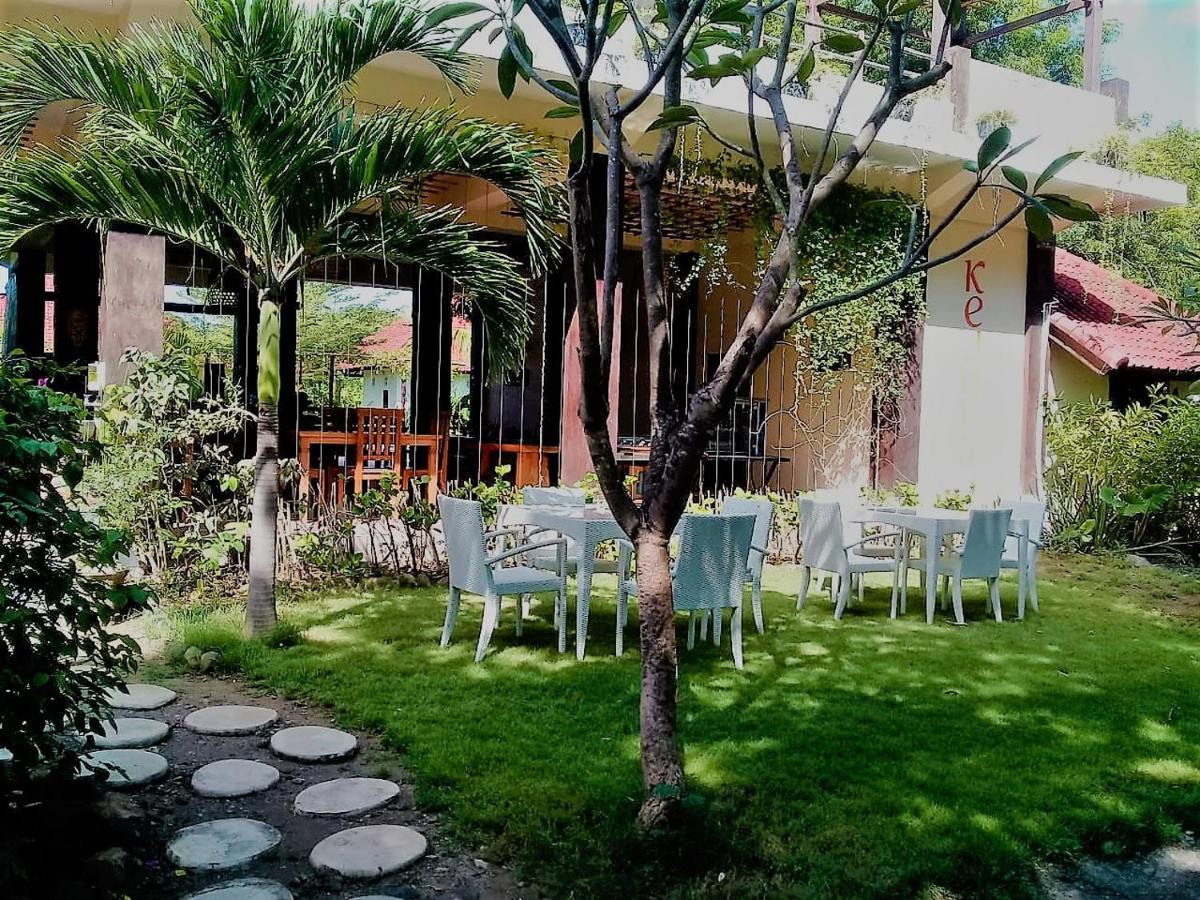 Batu Ampar Menjangan Hotel Banyuwedang Ngoại thất bức ảnh